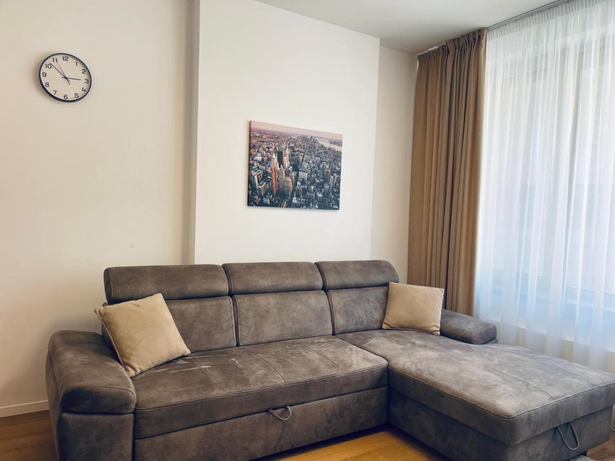 Sag Sky Park Free Parking And Wi-fi Appartamento Bratislava